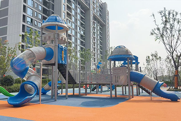 Outdoor Playground Equipment