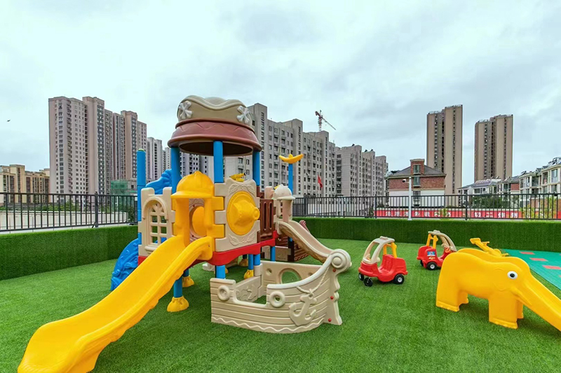 Outdoor Plastic Playground