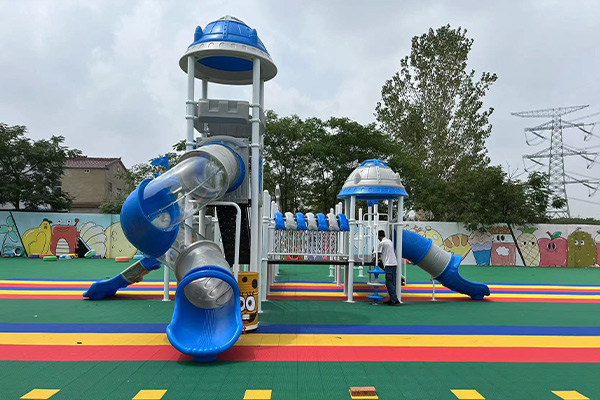 Outdoor Playground Equipment
